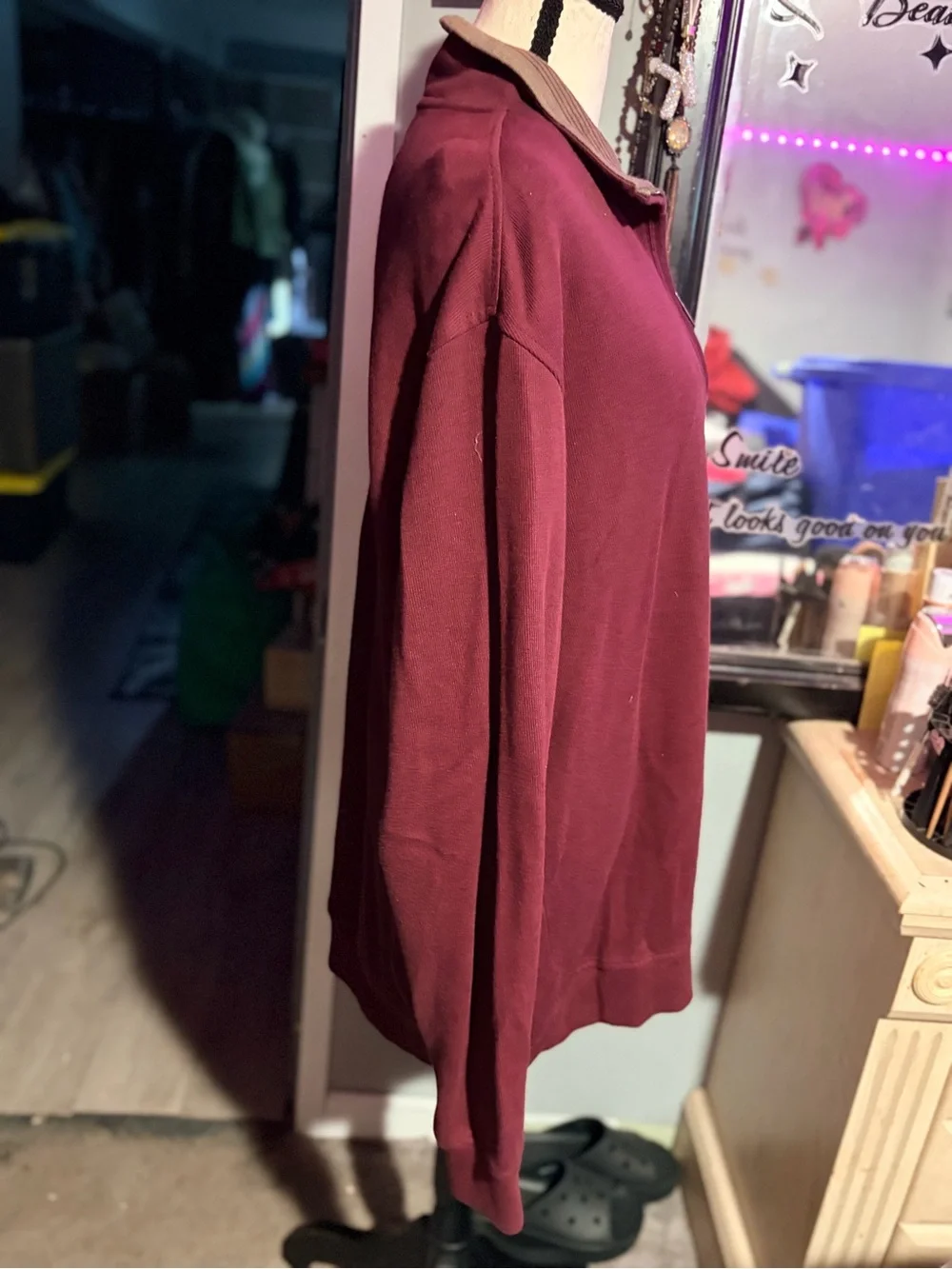 NWOT Van Heusen Men's Zip-Up Sweater in Burgundy with Tan Collar- L